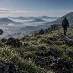 Meilleure randonnée Auvergne : sentier vers le Puy de Dôme, vue depuis la randonnée