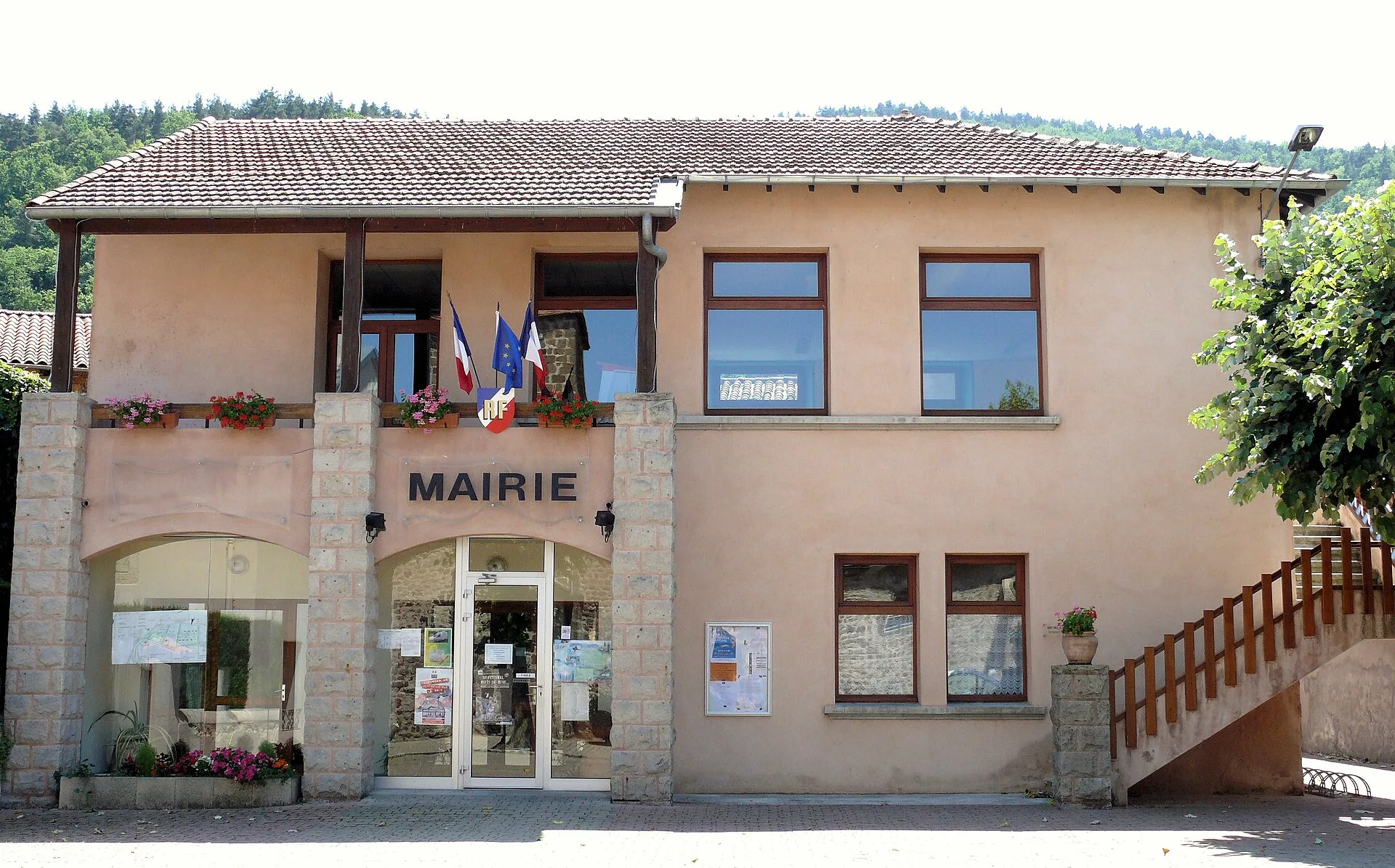 La mairie de Lavoûte-sur-Loire